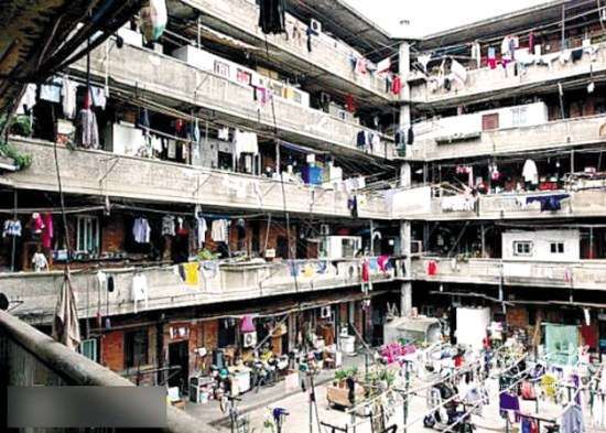 真实版的“猪笼城寨”上海市隆昌公寓