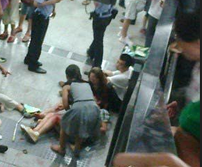 河北女子乘坐北京5号线地铁 被夹安全门死亡_