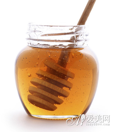 蜂蜜的九大妙用:润肤防晒抗衰老