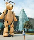 全球最大泰迪熊机器人